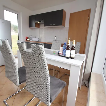 Reihenhaus Am Gross Labenzer See, * Klein Labenz